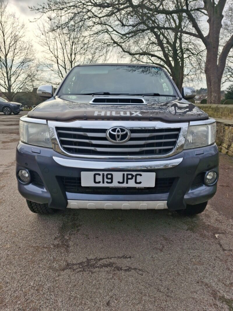 Toyota Hilux 3.0 Invincible Automatic Image