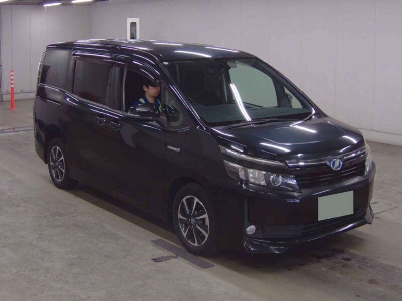 2015 Toyota Voxy Toyota Voxy 1.8 Hybrid V Automatic MPV 7 Seater MPV Hybrid Auto Image