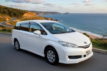 Toyota Wish 2014, 7 seater petrol, automatic, ulez, 1.8 Image